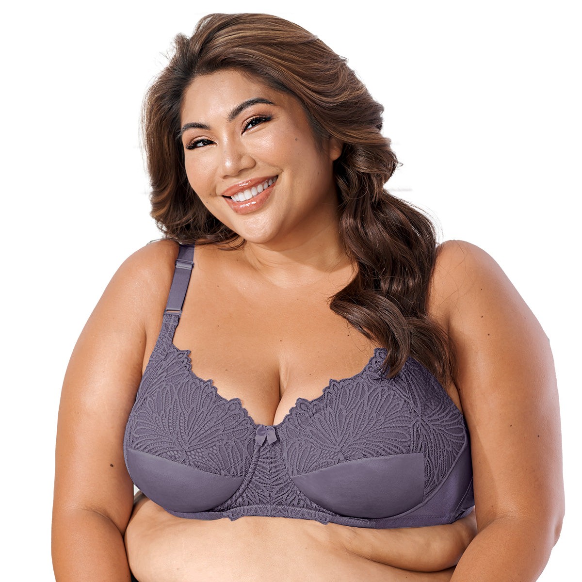 Support that shapes. Comfort that lasts. Confidence that shines.
Designed especially for fuller figures, the Avon Fashion Shapemakers Nara Underwire Smoothing Bra delivers powerful support and a smooth, sculpted silhouette. With full-coverage cups and strong underwire lift, this bra shapes and defines while keeping you comfortable all day. The smoothing side panels and wide straps help reduce bulges for a sleek look under any outfit.